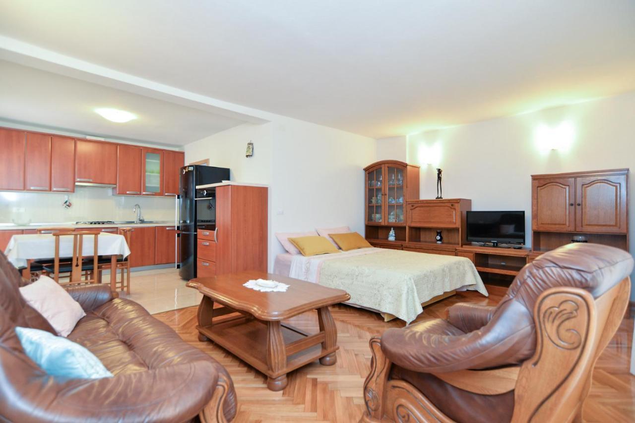 Snjezana 1064 Apartment *