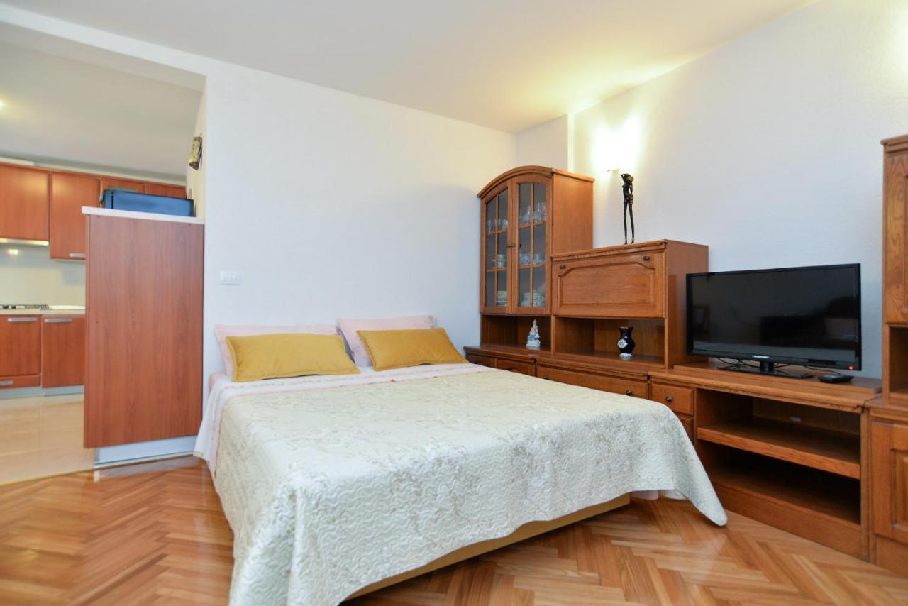 Snjezana 1064 Apartment Rovinj